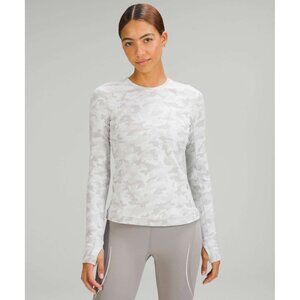 lululemon athletica Women's Long Sleeve Camo Crew Top in Light Gray and White